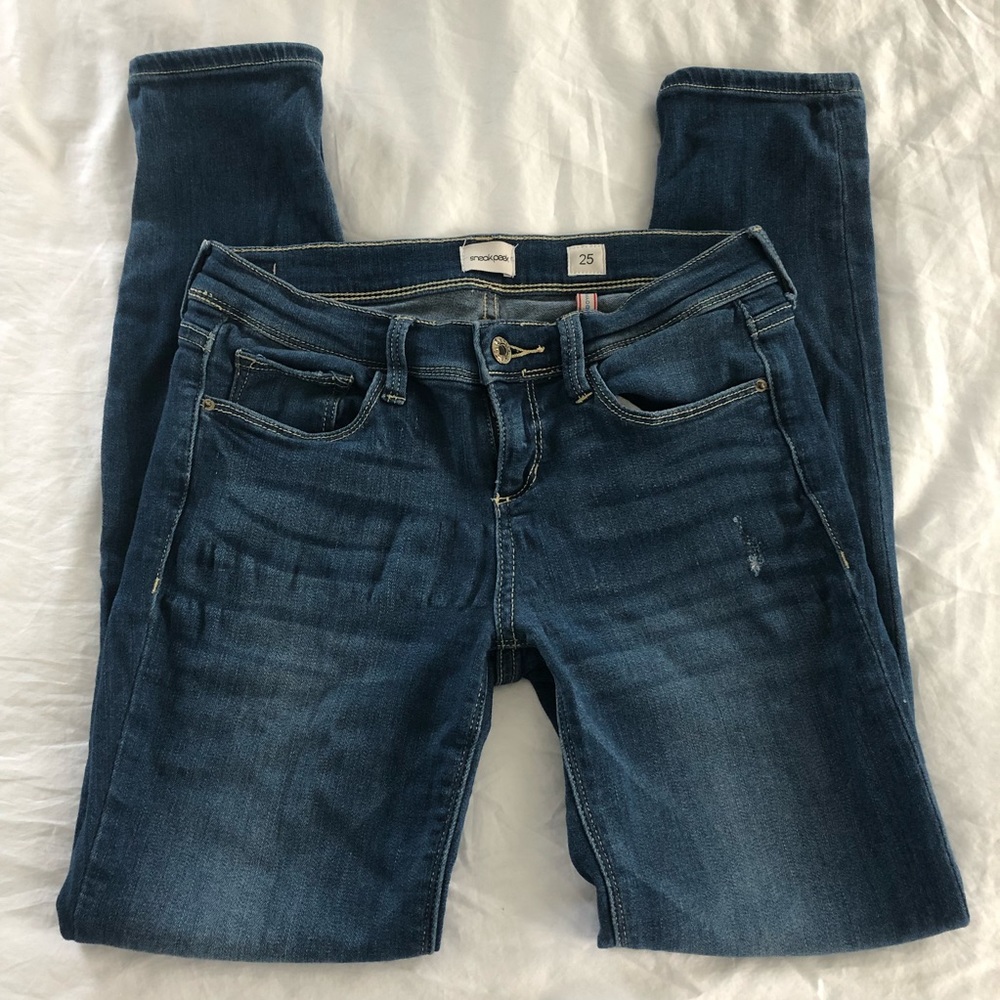 Sneak Peek Carrie Girlfriend Jeans 25/0